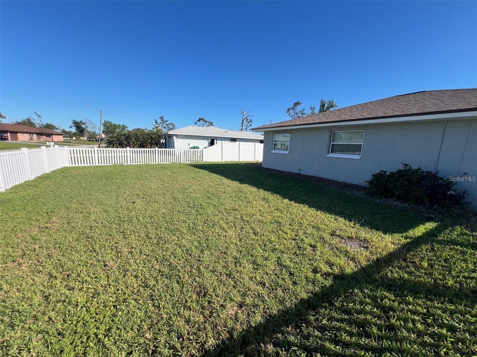 Image 15 of 17 For 6498 Amory Street