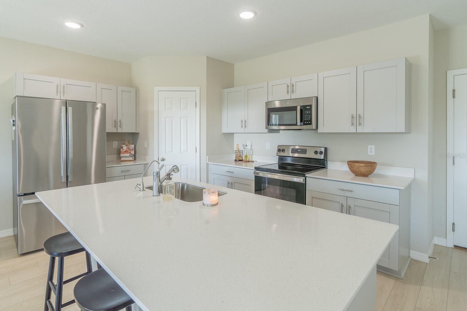 Image 17 of 84 For 34284 Verbena Street