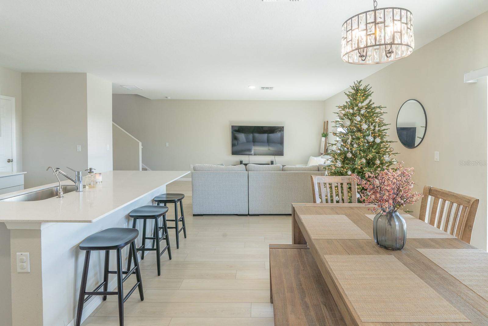 Image 19 of 84 For 34284 Verbena Street