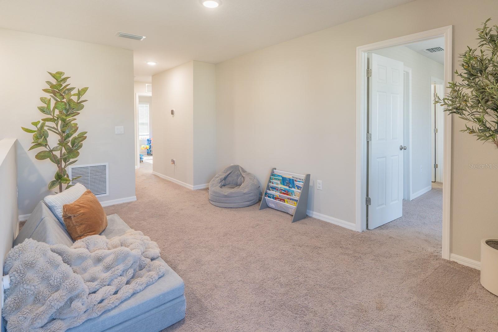 Image 32 of 84 For 34284 Verbena Street