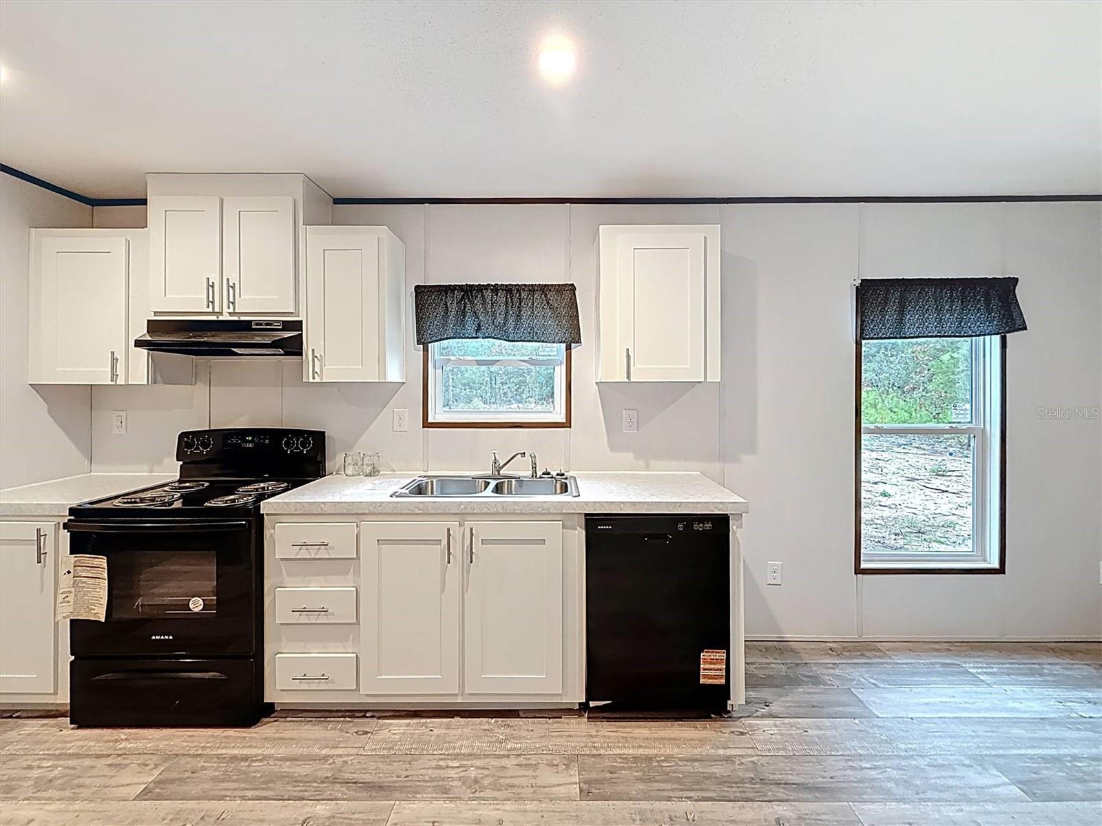 Image 12 of 44 For 151 Galilee Drive