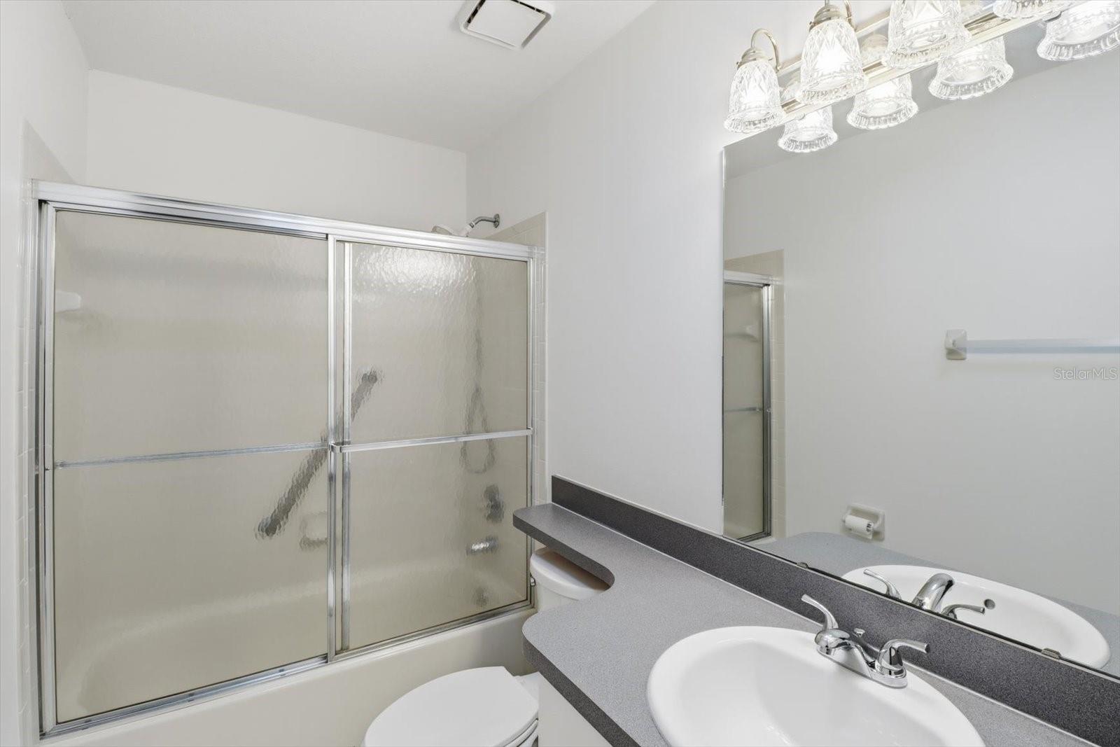 Image 21 of 48 For 35003 Silver Oak Drive