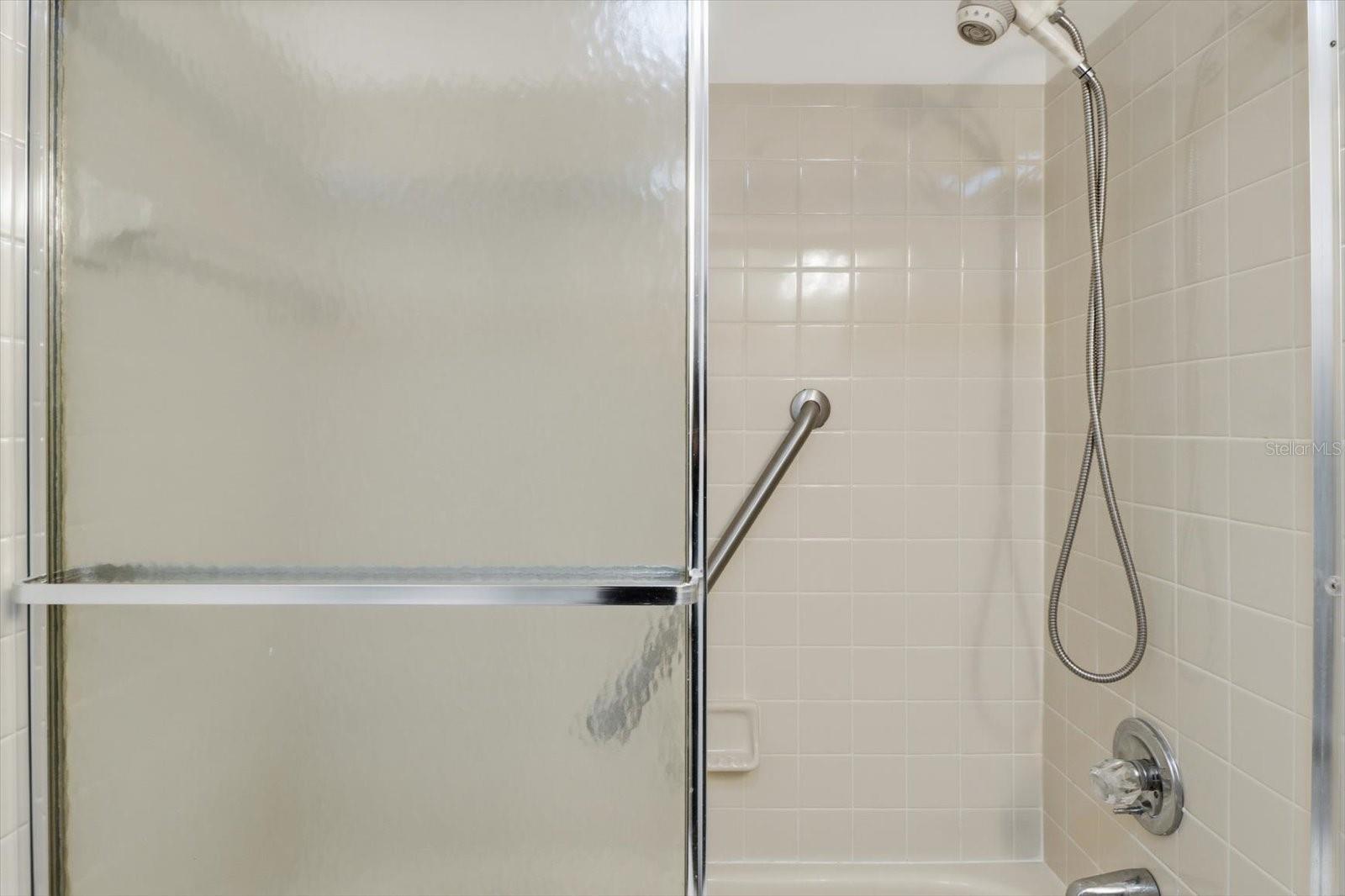 Image 22 of 48 For 35003 Silver Oak Drive