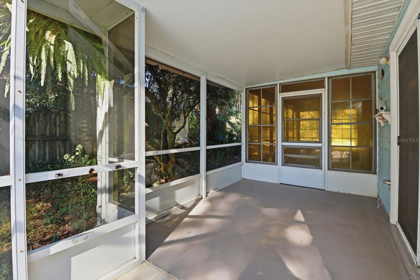 Image 36 of 48 For 35003 Silver Oak Drive