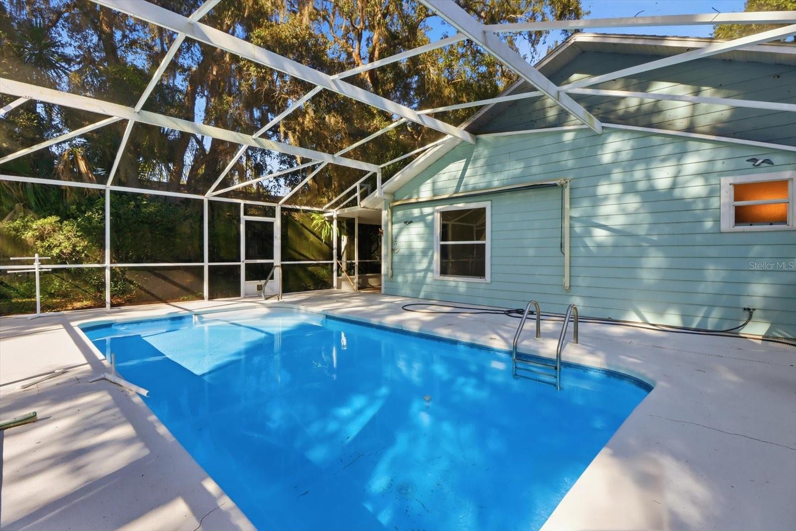 Image 39 of 48 For 35003 Silver Oak Drive