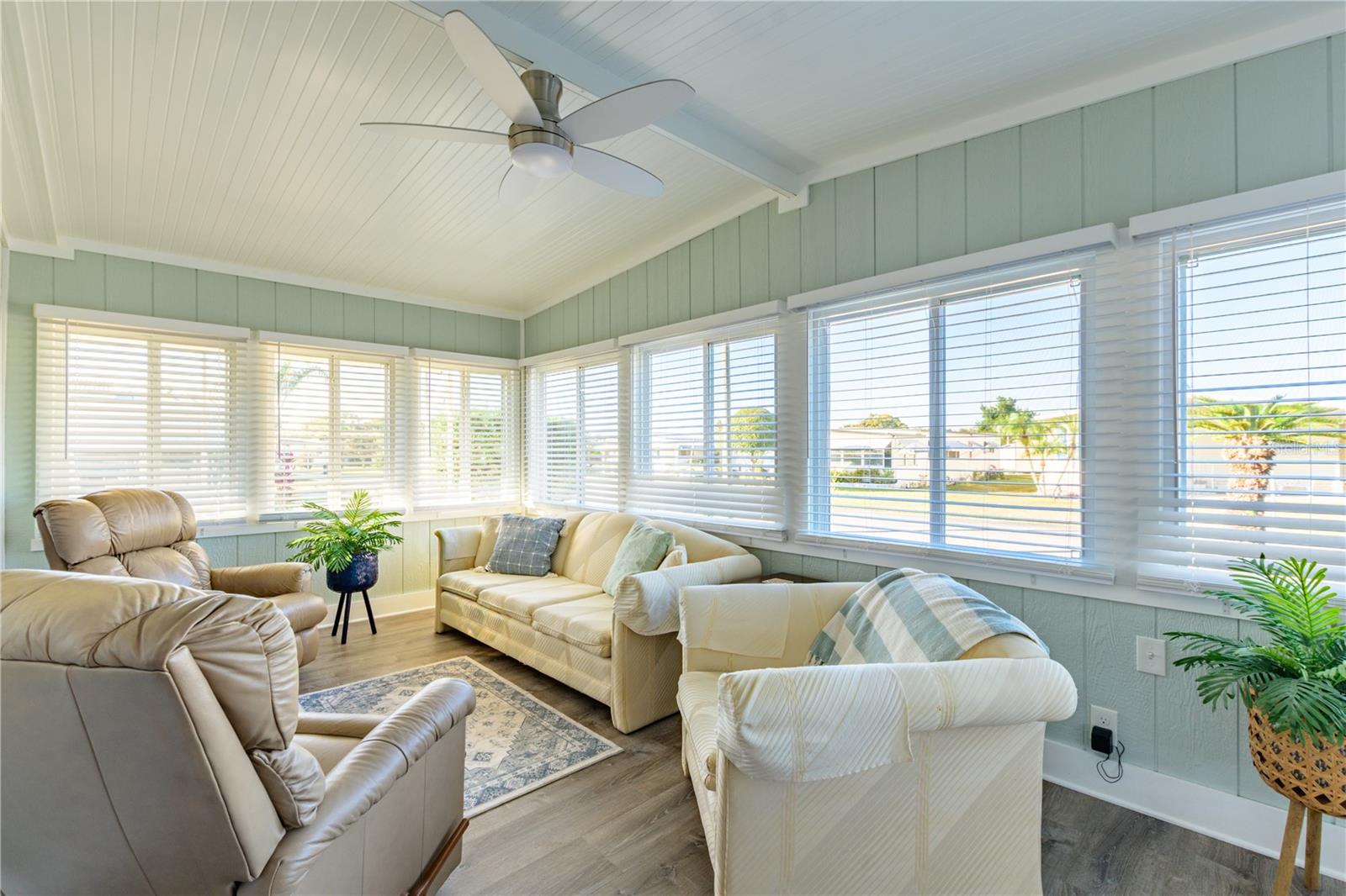 Image 6 of 48 For 36708 Niles Drive