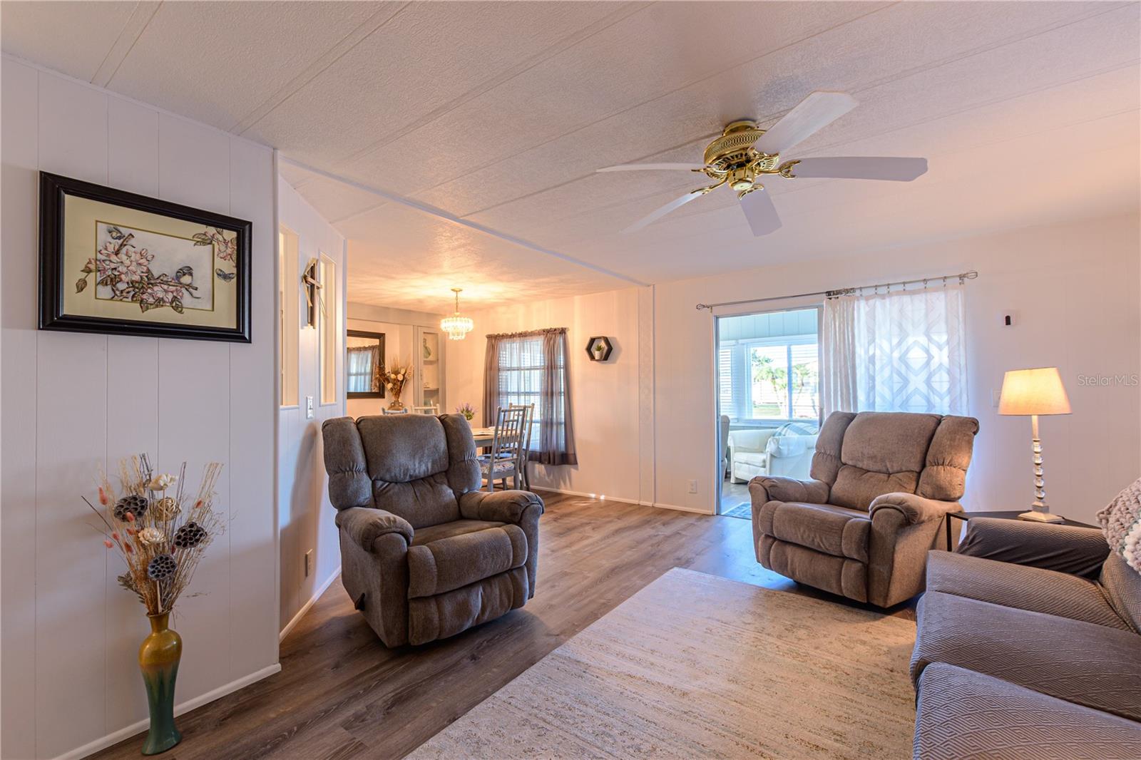 Image 9 of 48 For 36708 Niles Drive