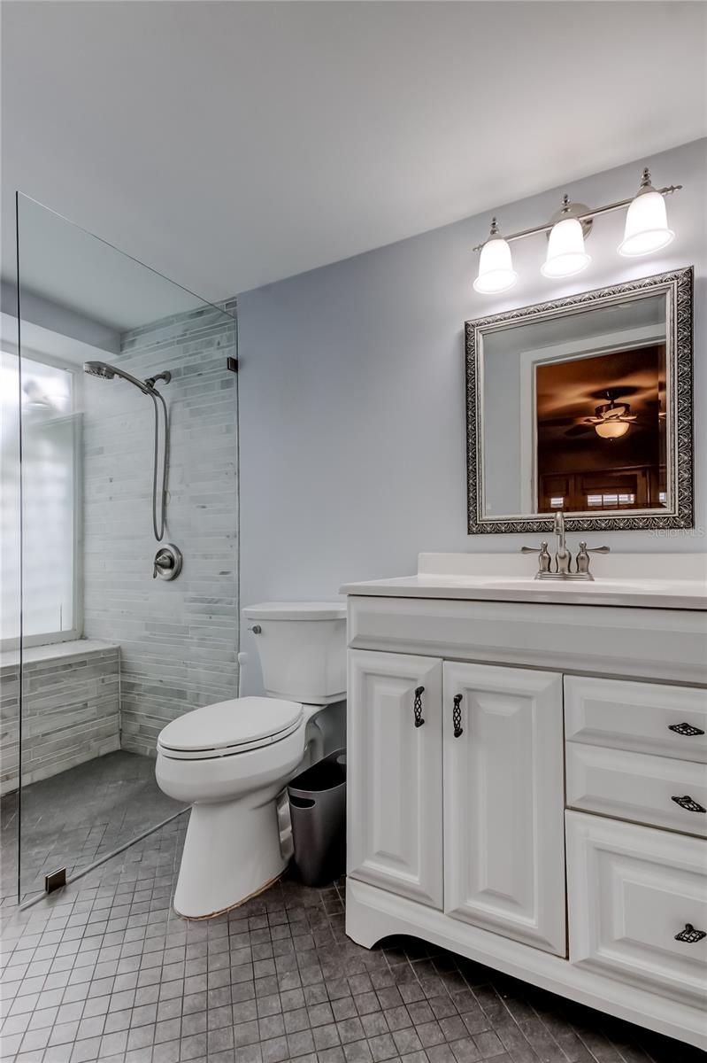 Image 22 of 33 For 6566 Green Valley Drive 6565