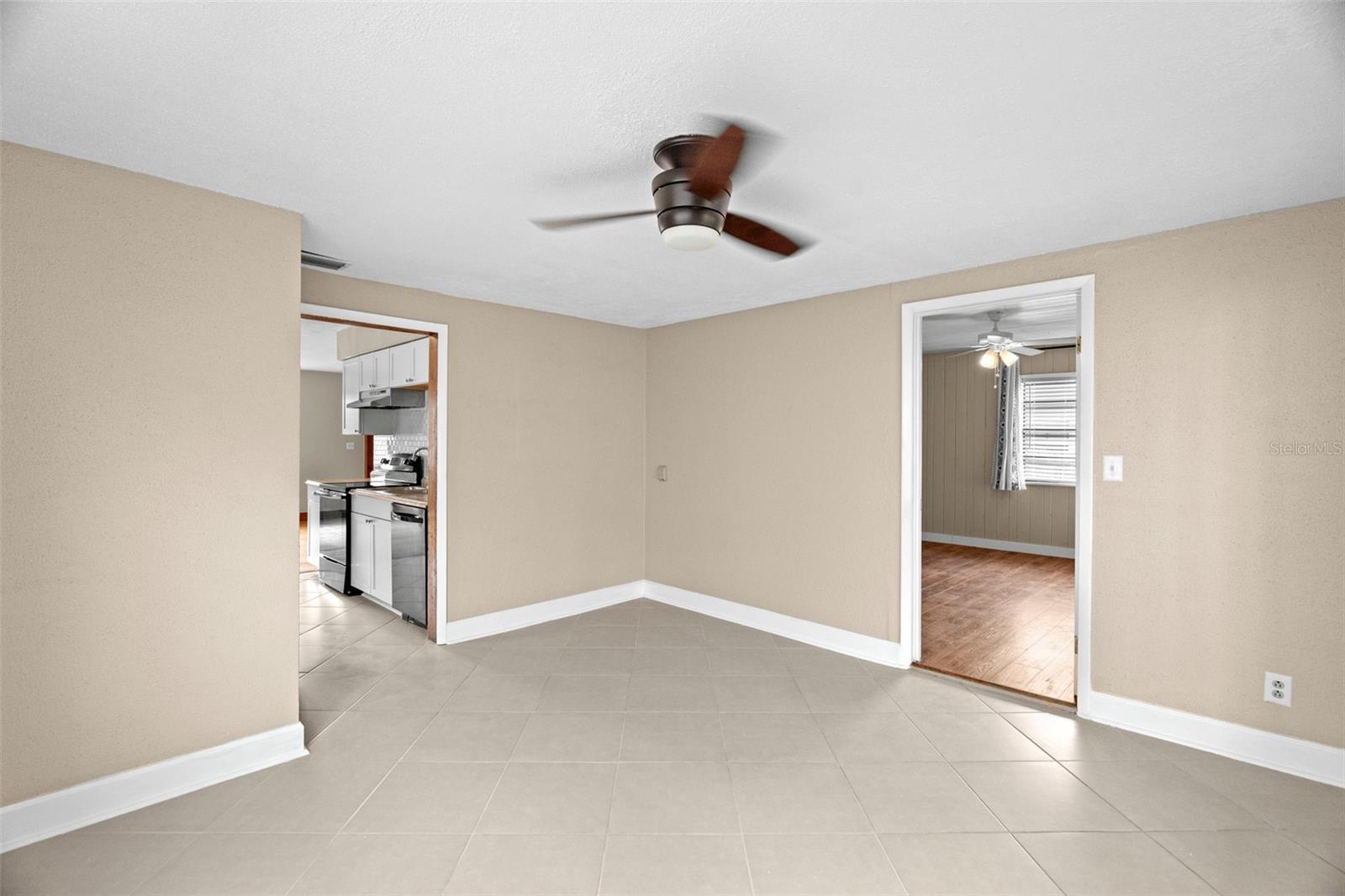 Image 20 of 31 For 4021 10th Avenue N