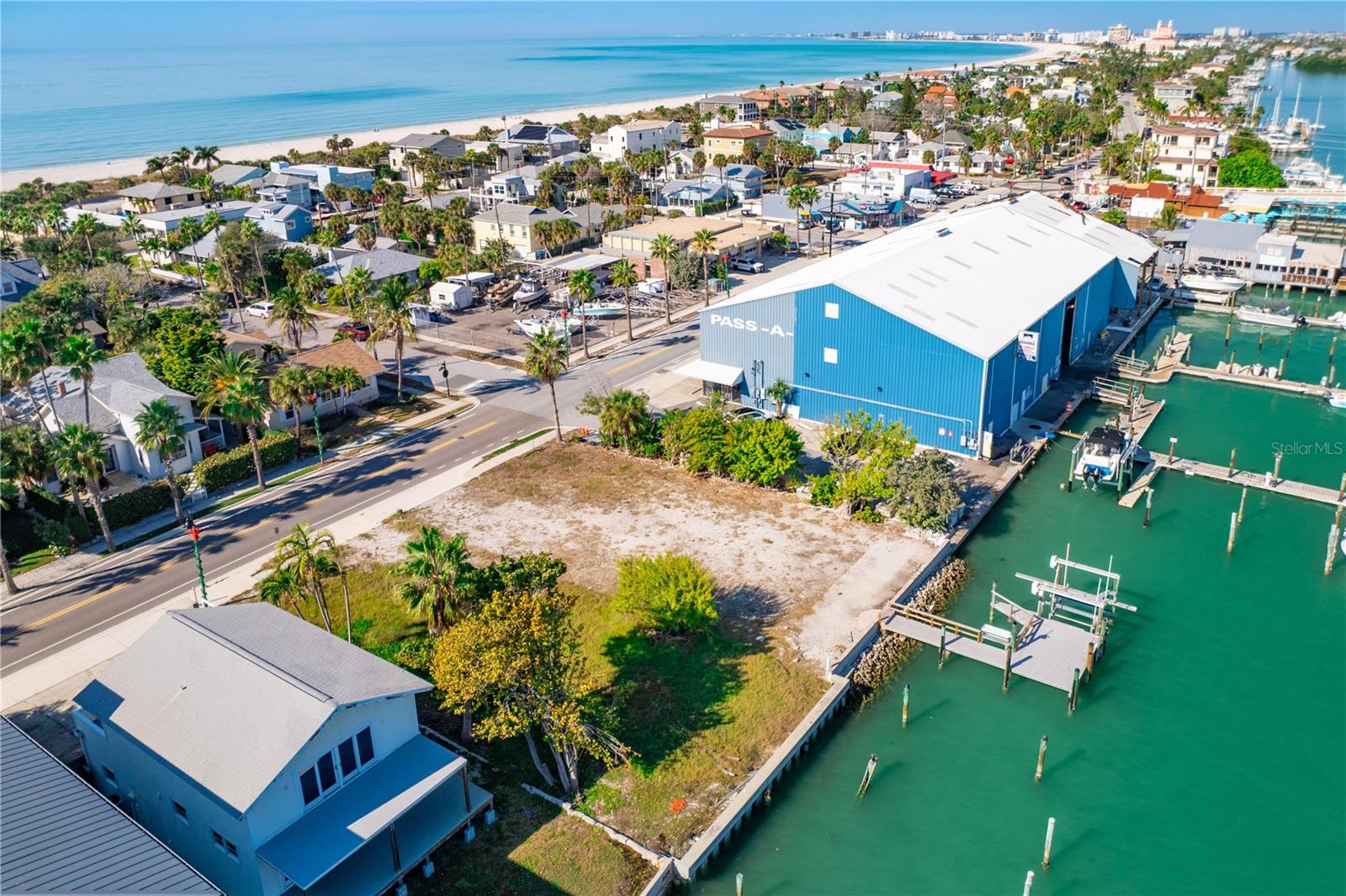 Image 14 of 21 For 1805 Pass-a-grille Way