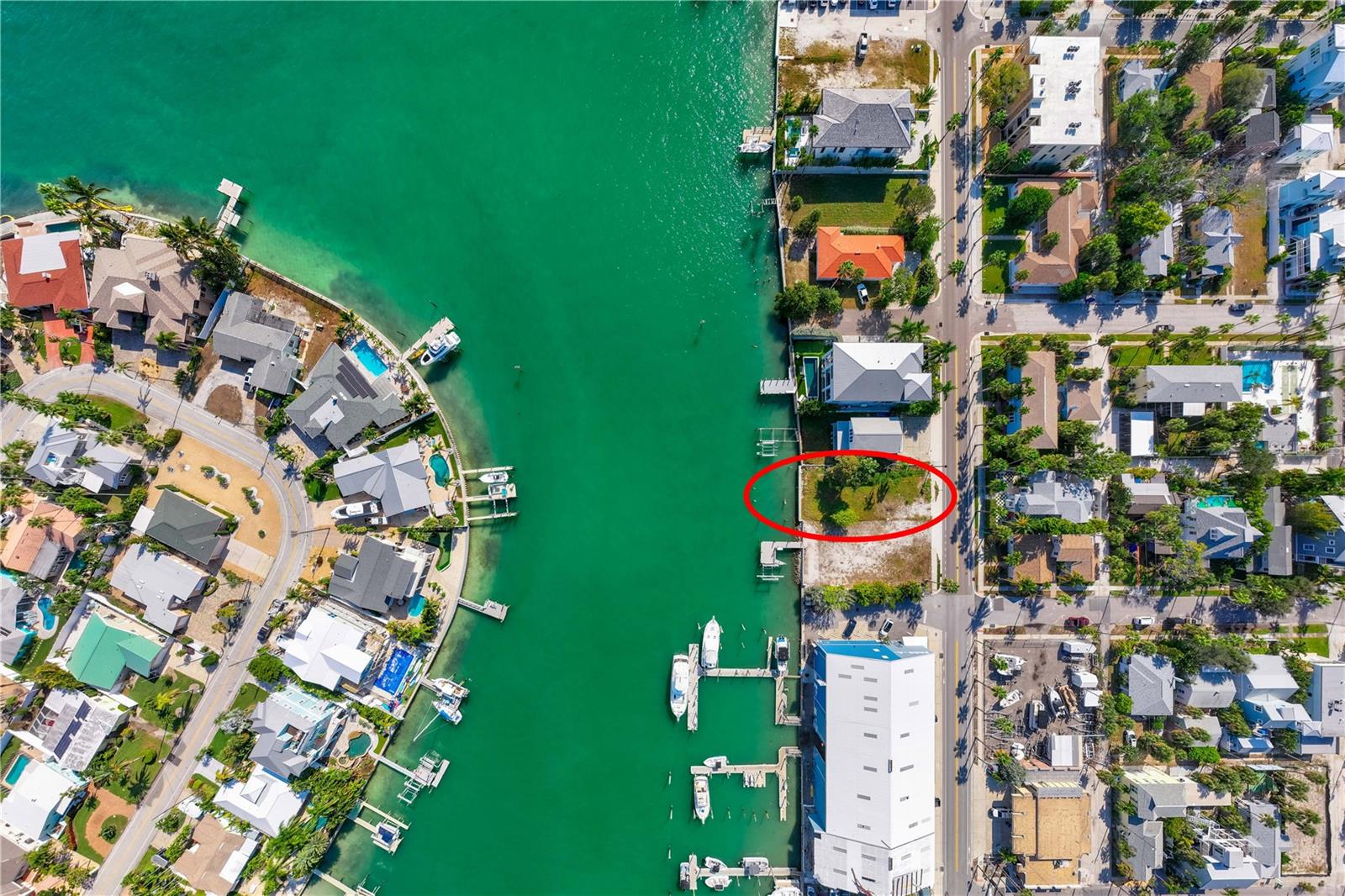 Image 15 of 21 For 1805 Pass-a-grille Way