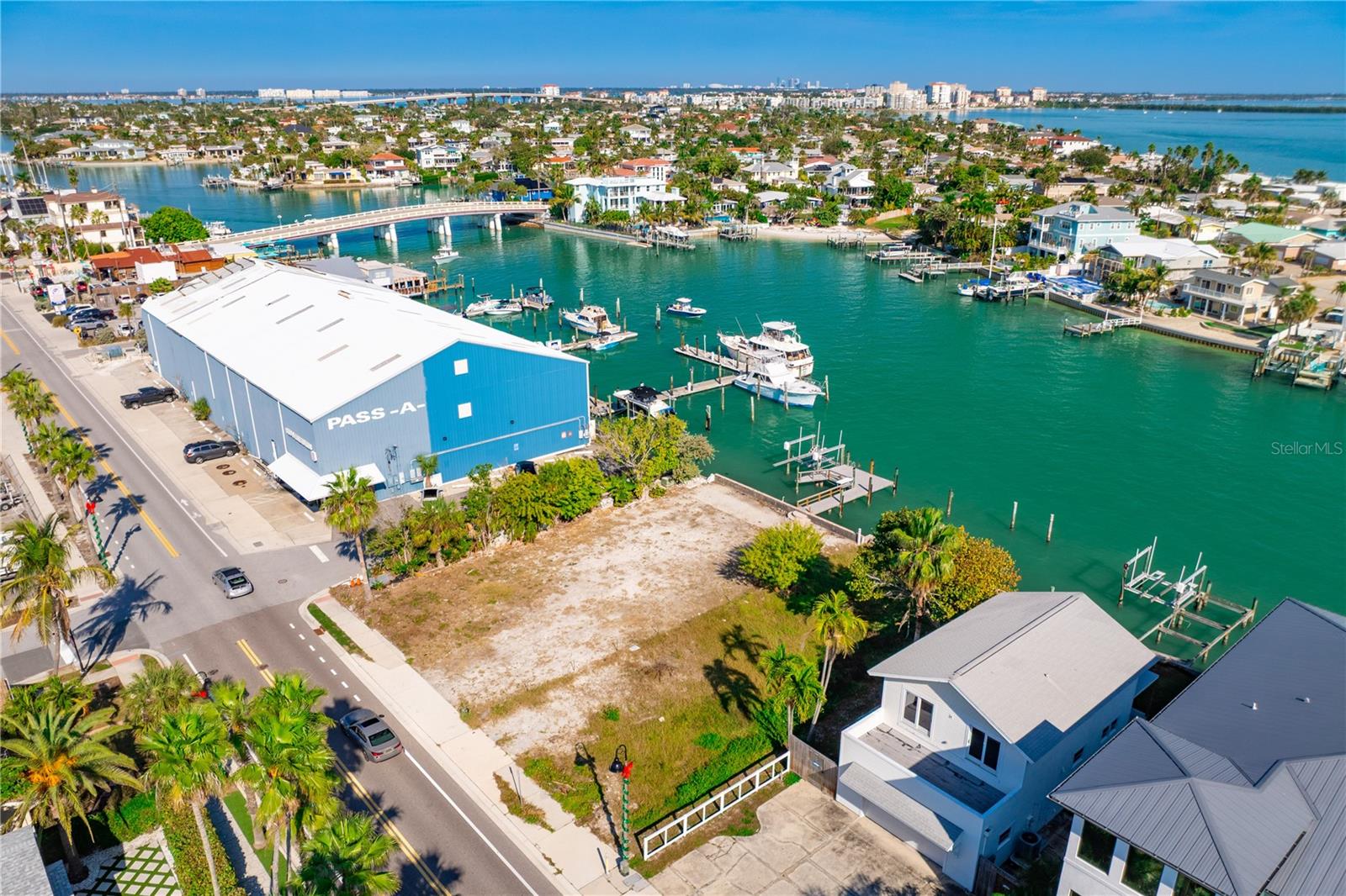 Image 17 of 21 For 1805 Pass-a-grille Way