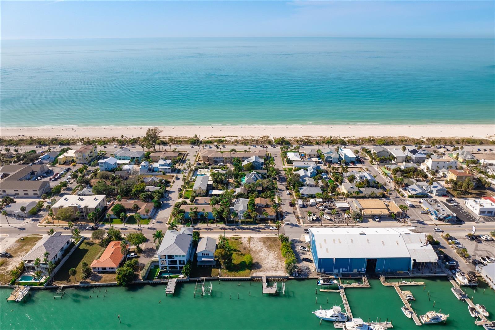 Image 18 of 21 For 1805 Pass-a-grille Way