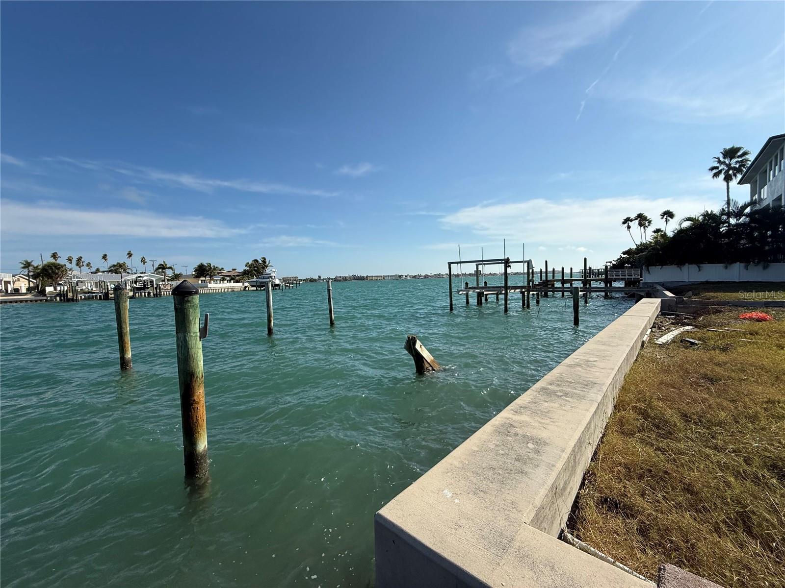 Image 20 of 21 For 1805 Pass-a-grille Way