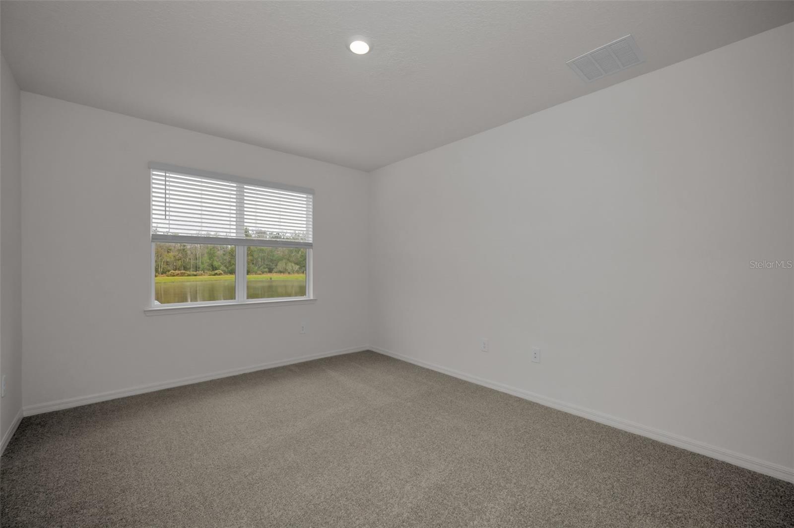 Image 17 of 34 For 18200 Pleasantview Boulevard