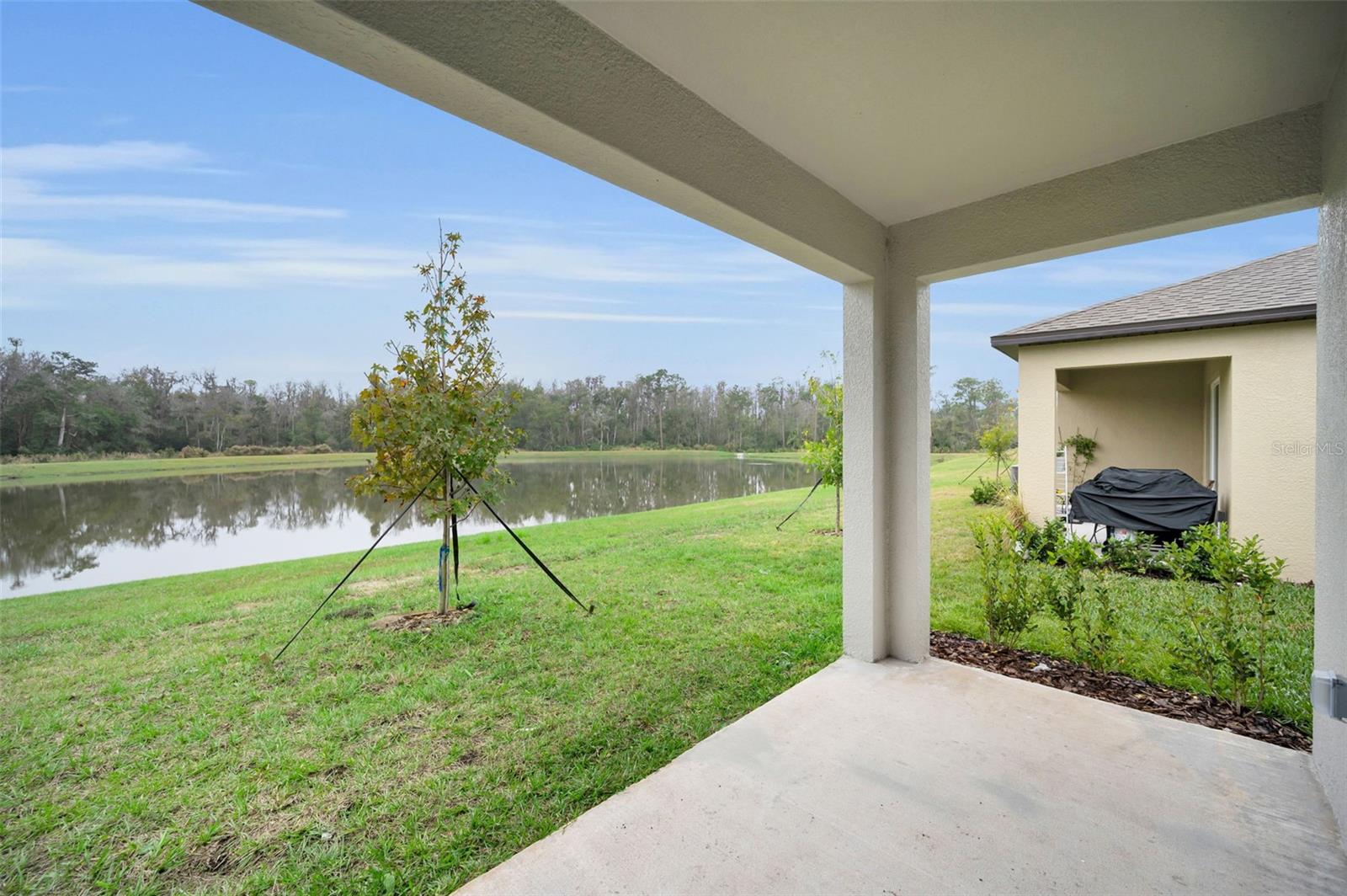 Image 28 of 34 For 18200 Pleasantview Boulevard