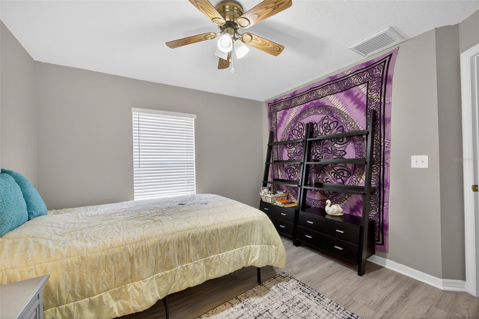 Listing photo id 22 for 27644 Sugar Loaf Drive