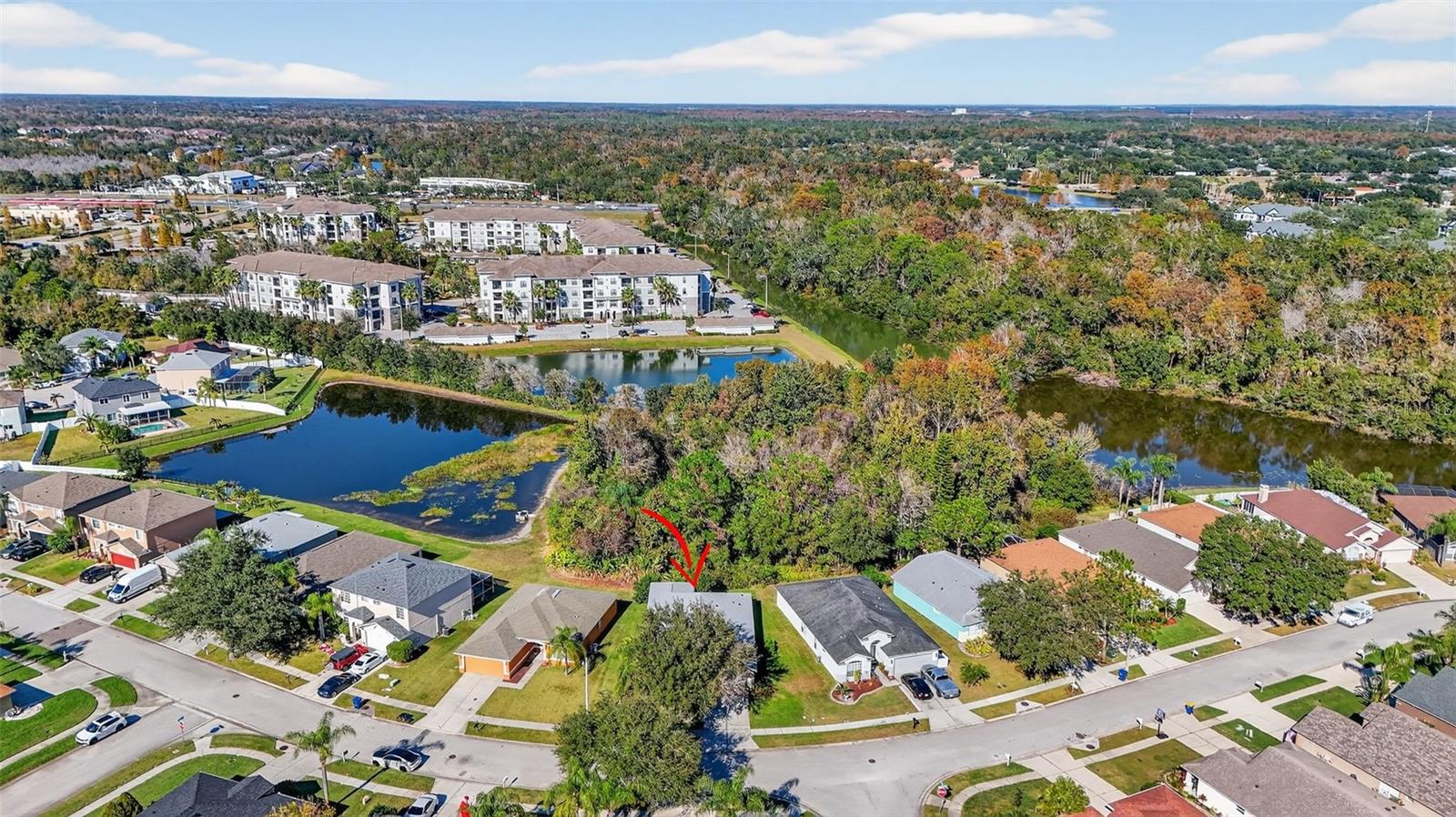 Listing photo id 36 for 27644 Sugar Loaf Drive