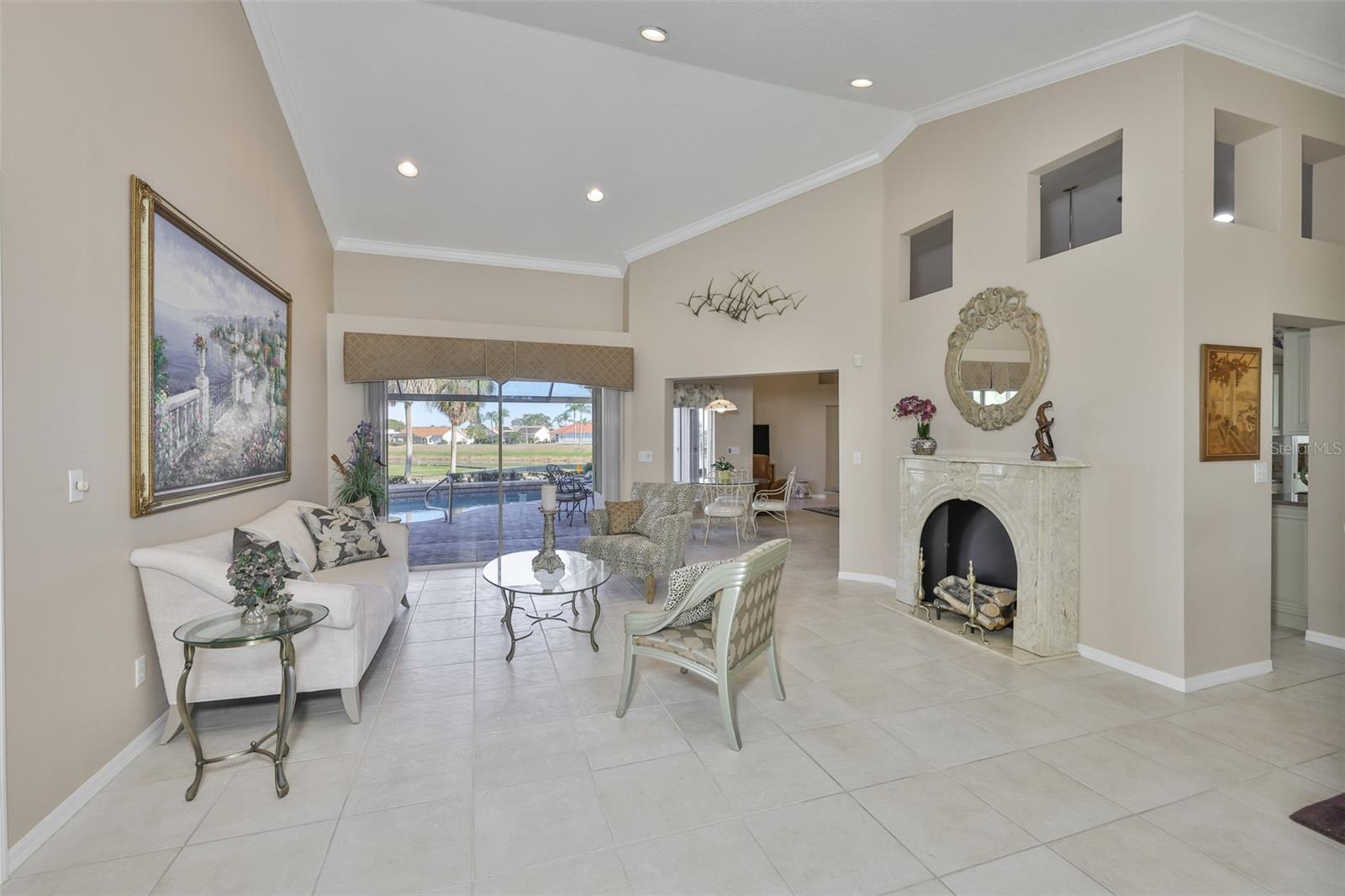 Image 10 of 65 For 2203 Platinum Drive