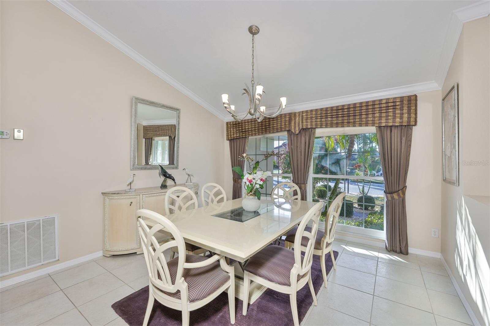 Image 13 of 65 For 2203 Platinum Drive