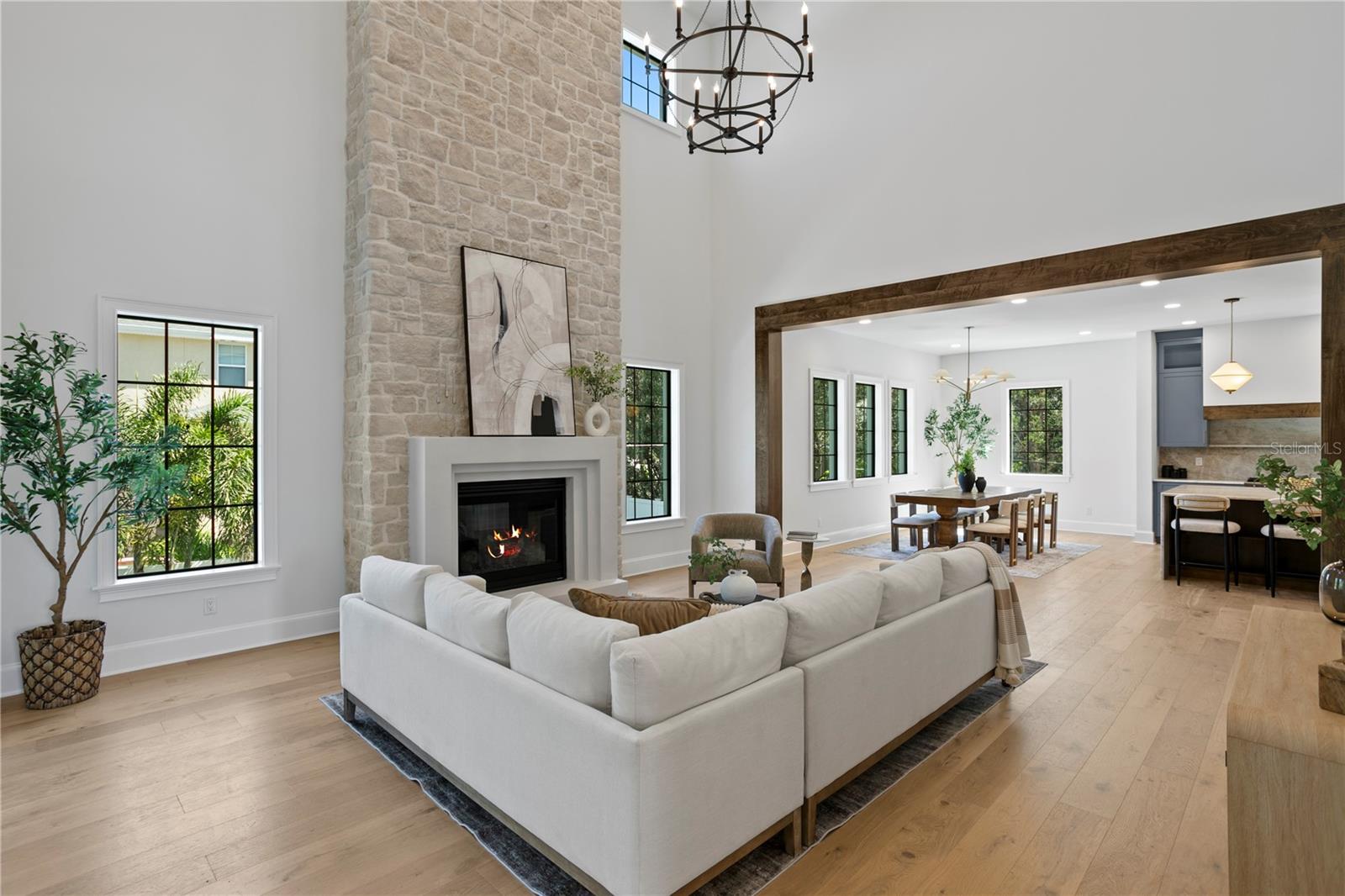 Listing photo id 8 for 4633 Lowell Avenue