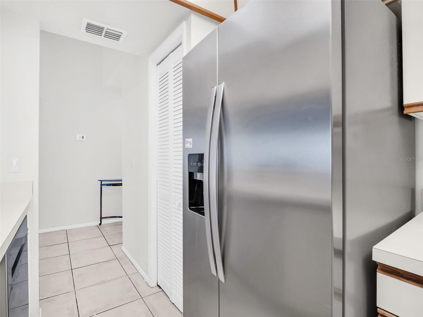 Image 26 of 67 For 1202 Palm Drive