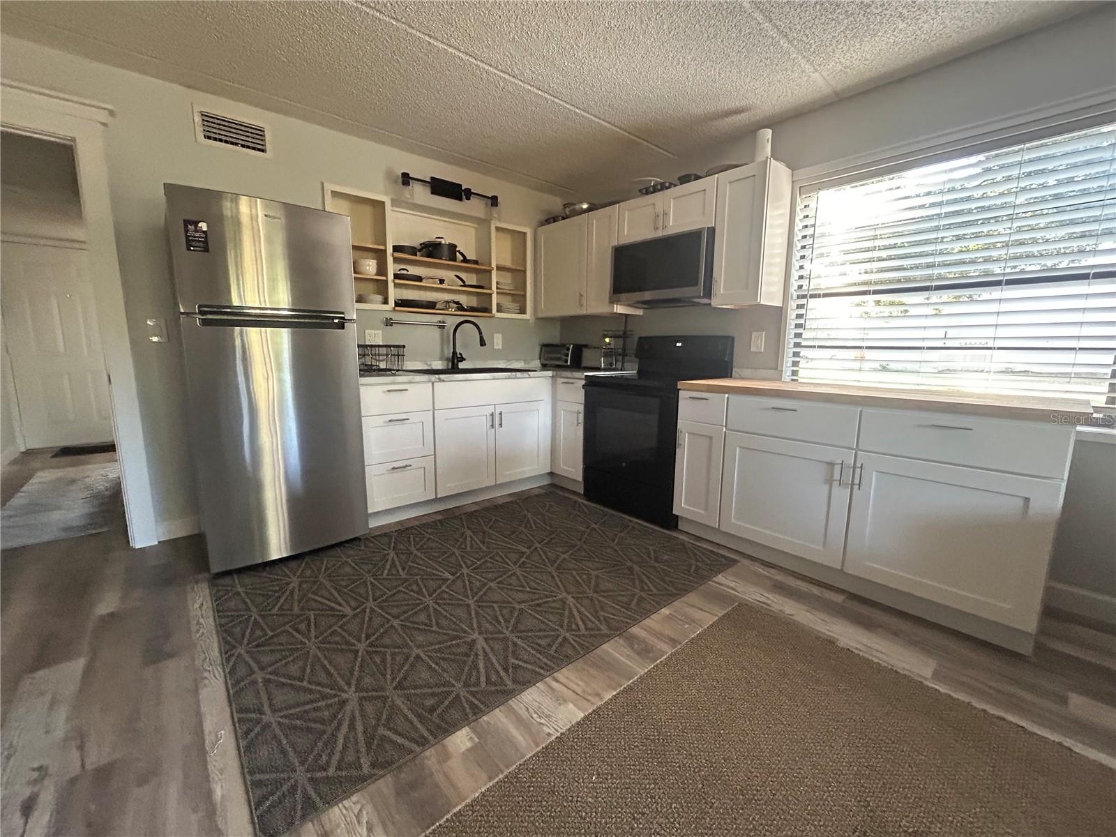 Image 3 of 28 For 2275 62nd Avenue N 101