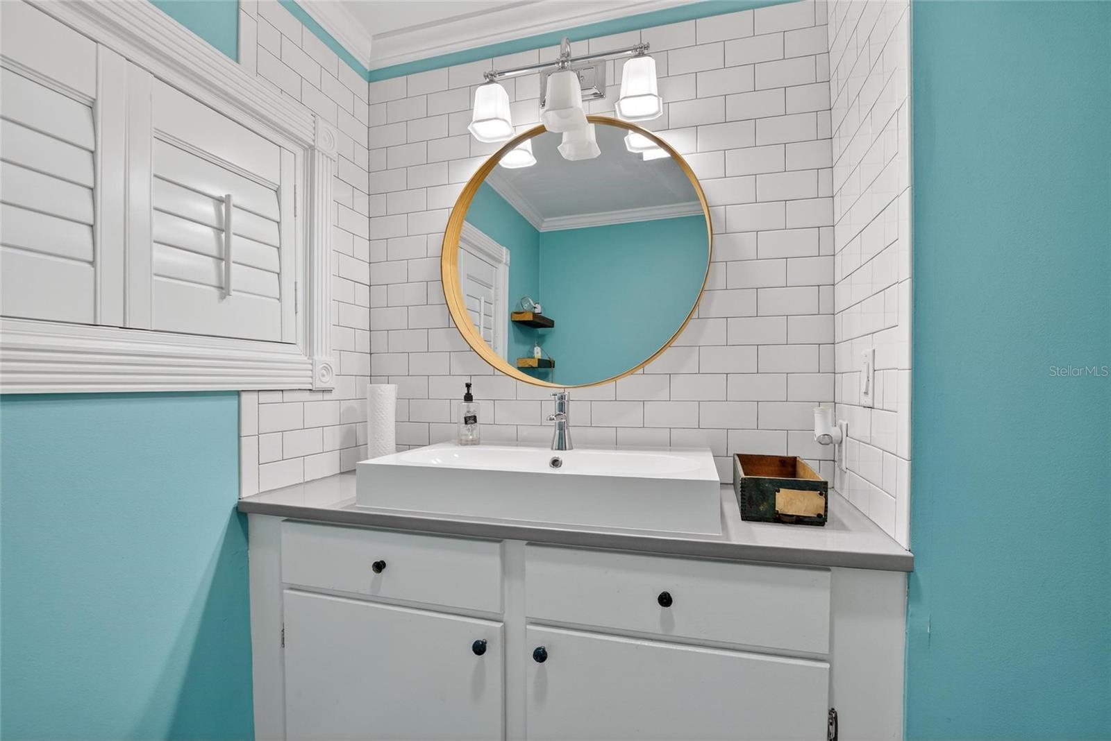 Image 7 of 24 For 1305 Armenia Avenue