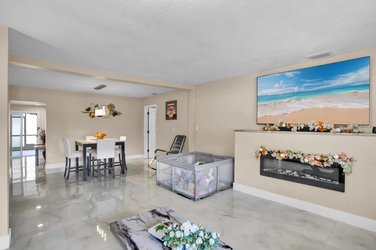 Image 13 of 62 For 5615 Oak Avenue Nw