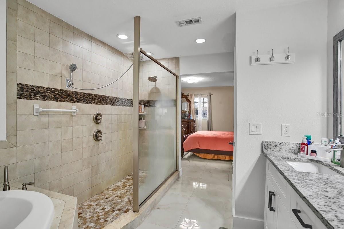 Image 31 of 62 For 5615 Oak Avenue Nw