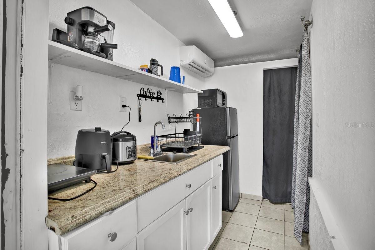 Image 43 of 62 For 5615 Oak Avenue Nw