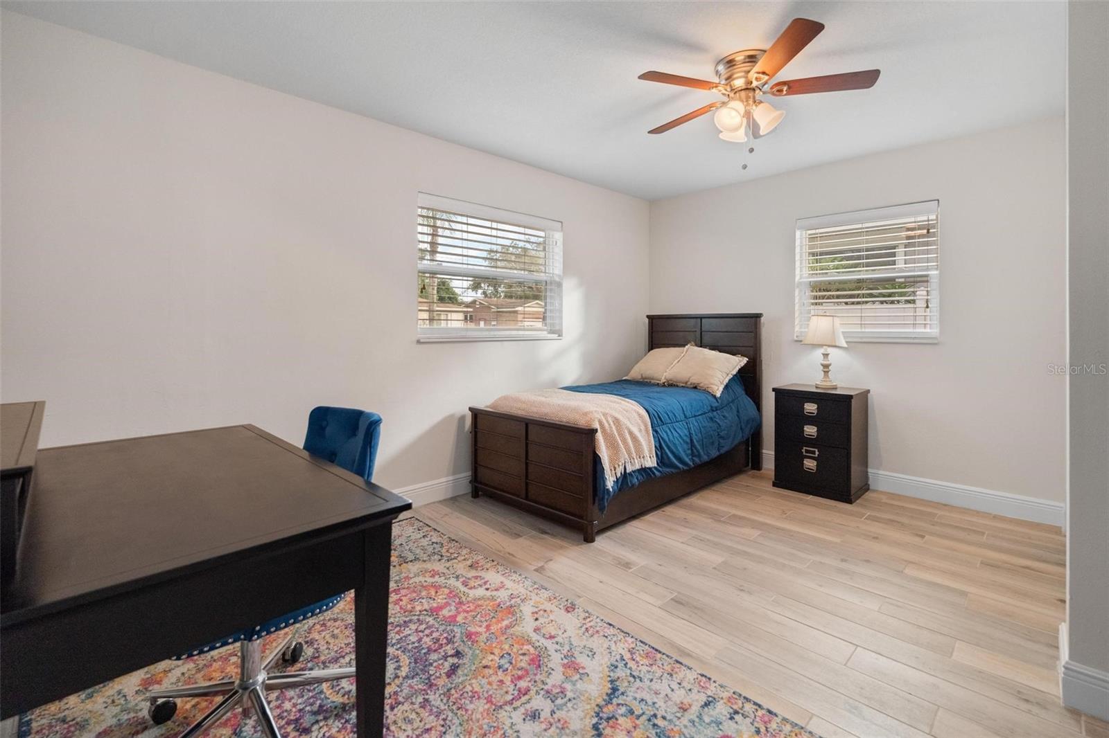 Image 13 of 48 For 4130 Queen Street N