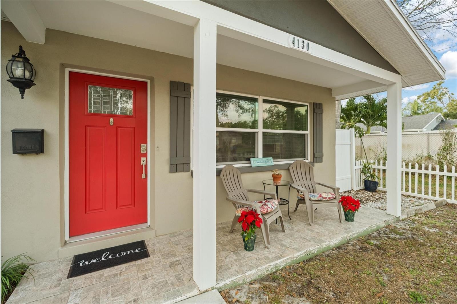 Image 3 of 48 For 4130 Queen Street N