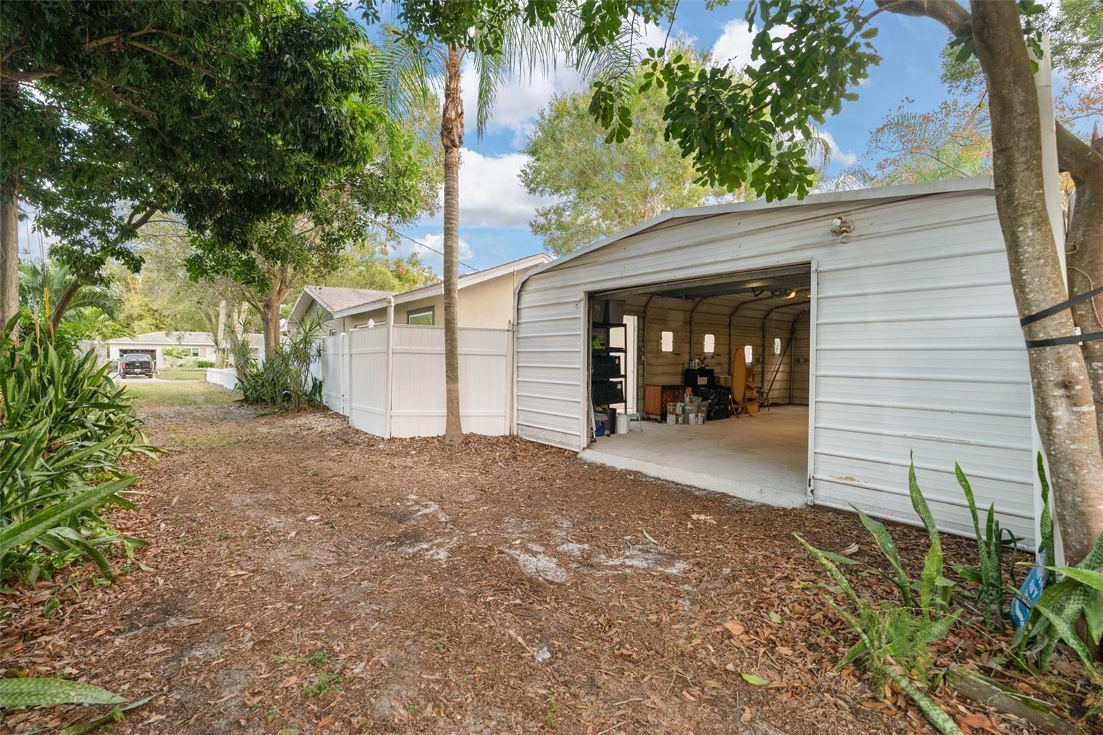 Image 31 of 48 For 4130 Queen Street N