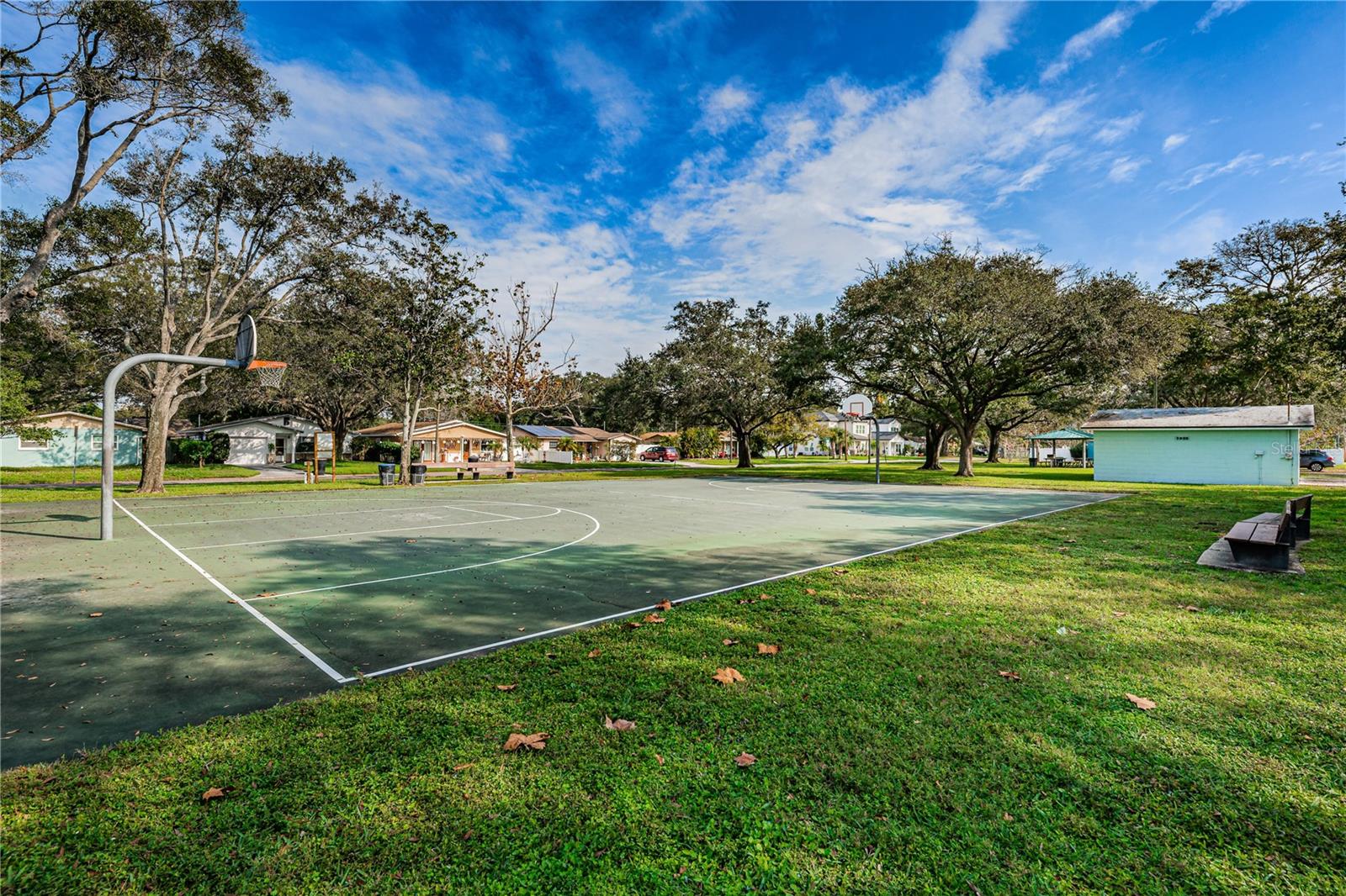 Image 45 of 48 For 4130 Queen Street N