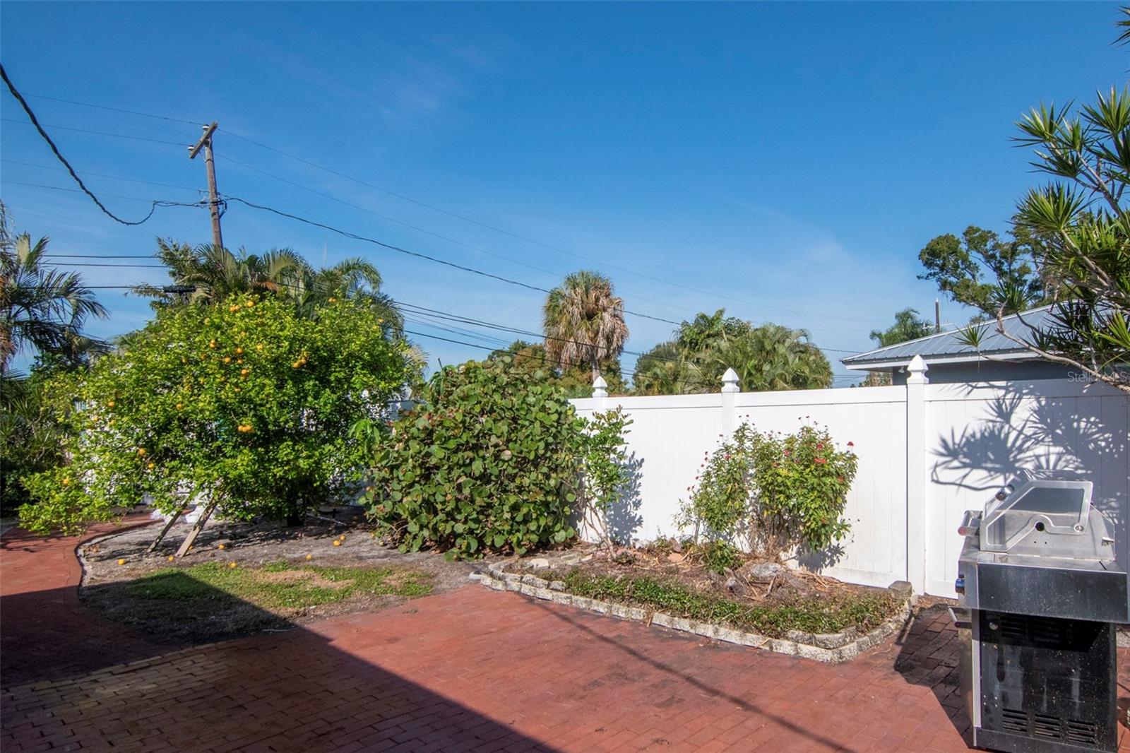 Image 32 of 42 For 3991 38th Way S