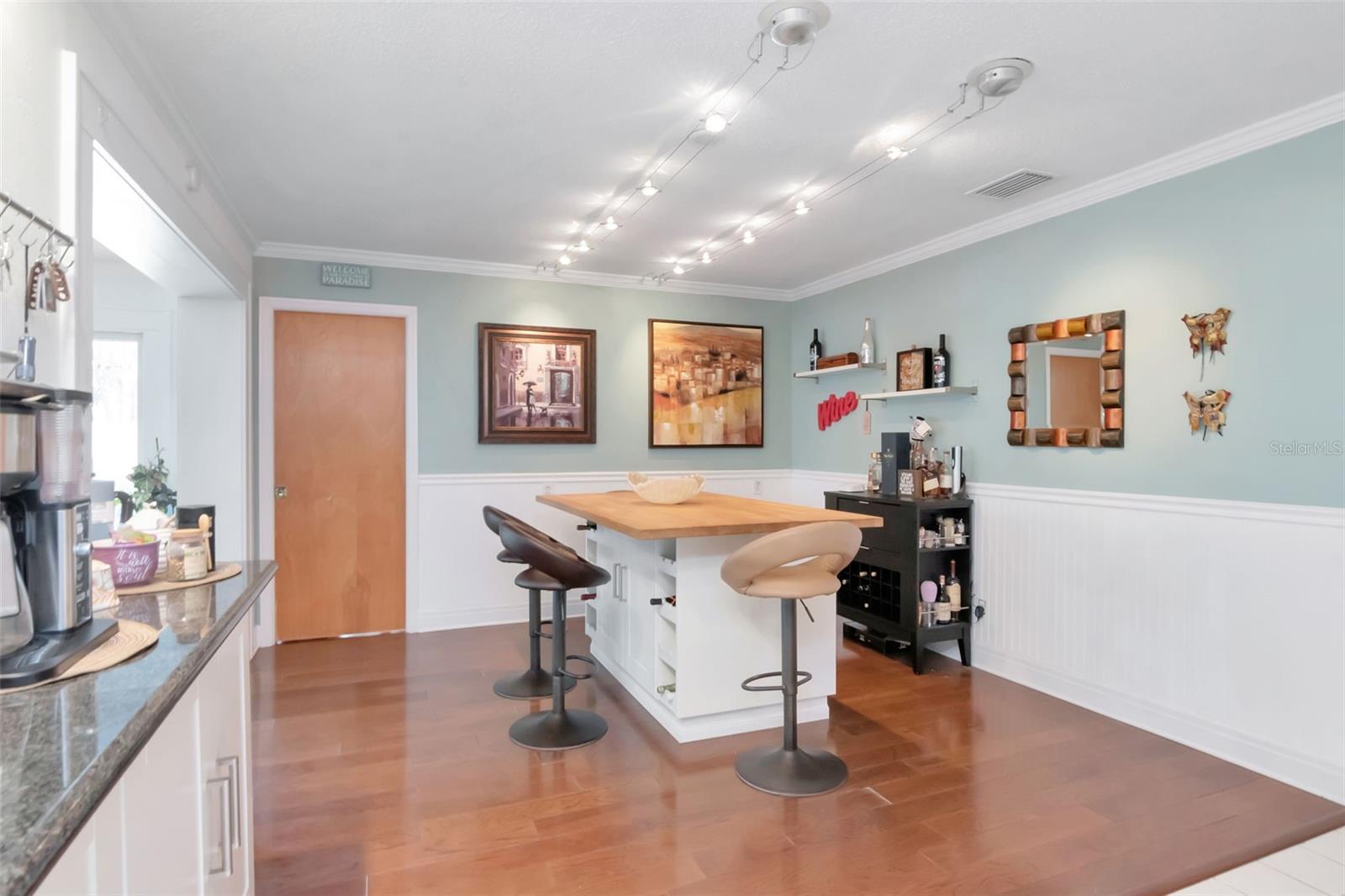 Image 8 of 42 For 3991 38th Way S