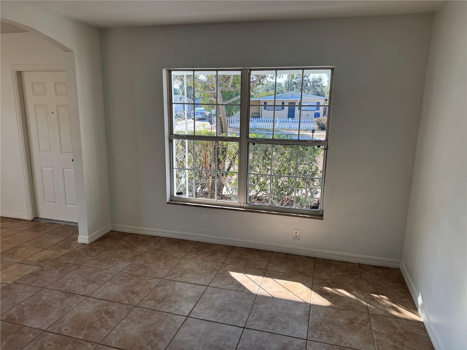 Image 7 of 23 For 10935 14th Street