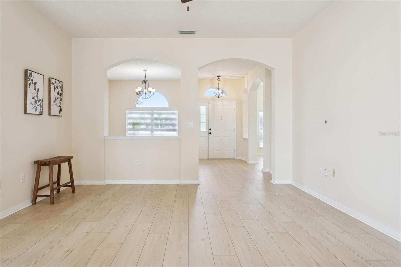 Image 10 of 43 For 22536 Magnolia Trace Boulevard