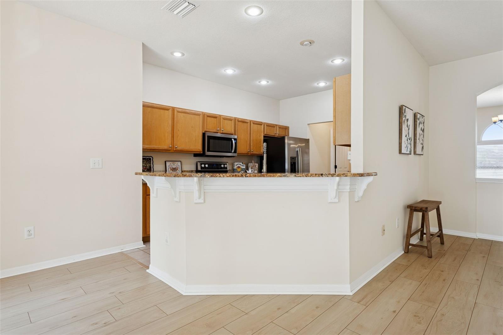 Image 12 of 43 For 22536 Magnolia Trace Boulevard