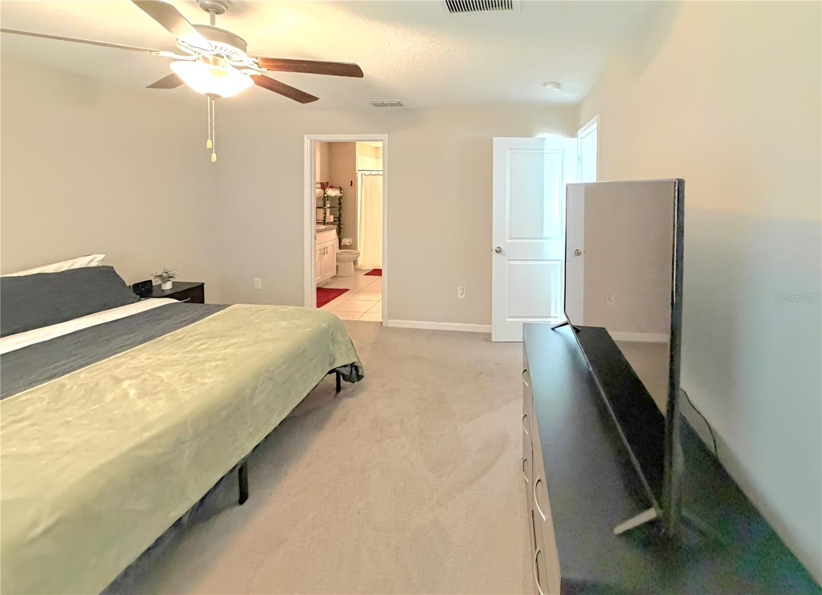 Image 11 of 26 For 10316 Shady Preserve Drive