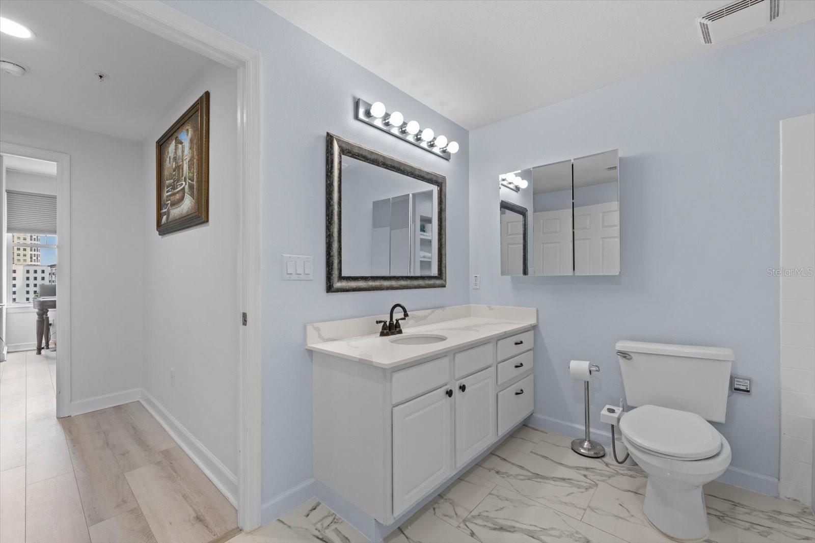 Image 25 of 47 For 345 Bayshore Boulevard 706