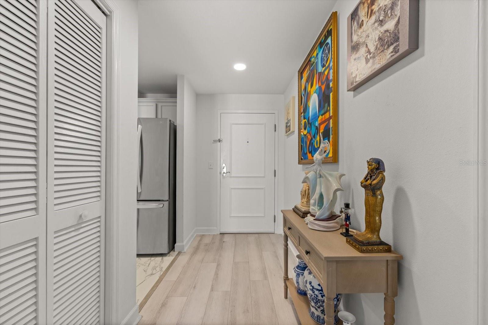 Image 4 of 47 For 345 Bayshore Boulevard 706