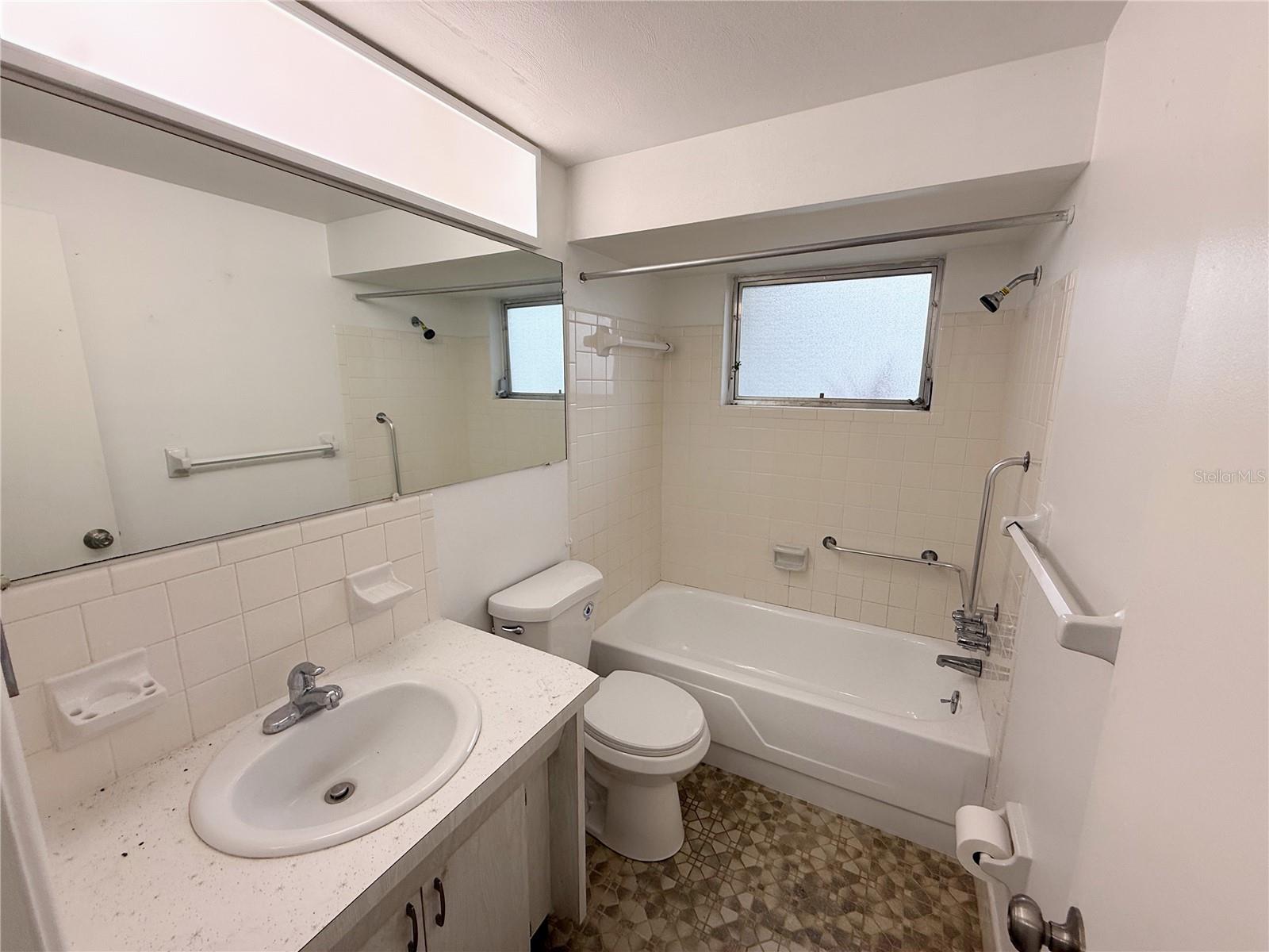 Image 12 of 22 For 5027 Manor Drive