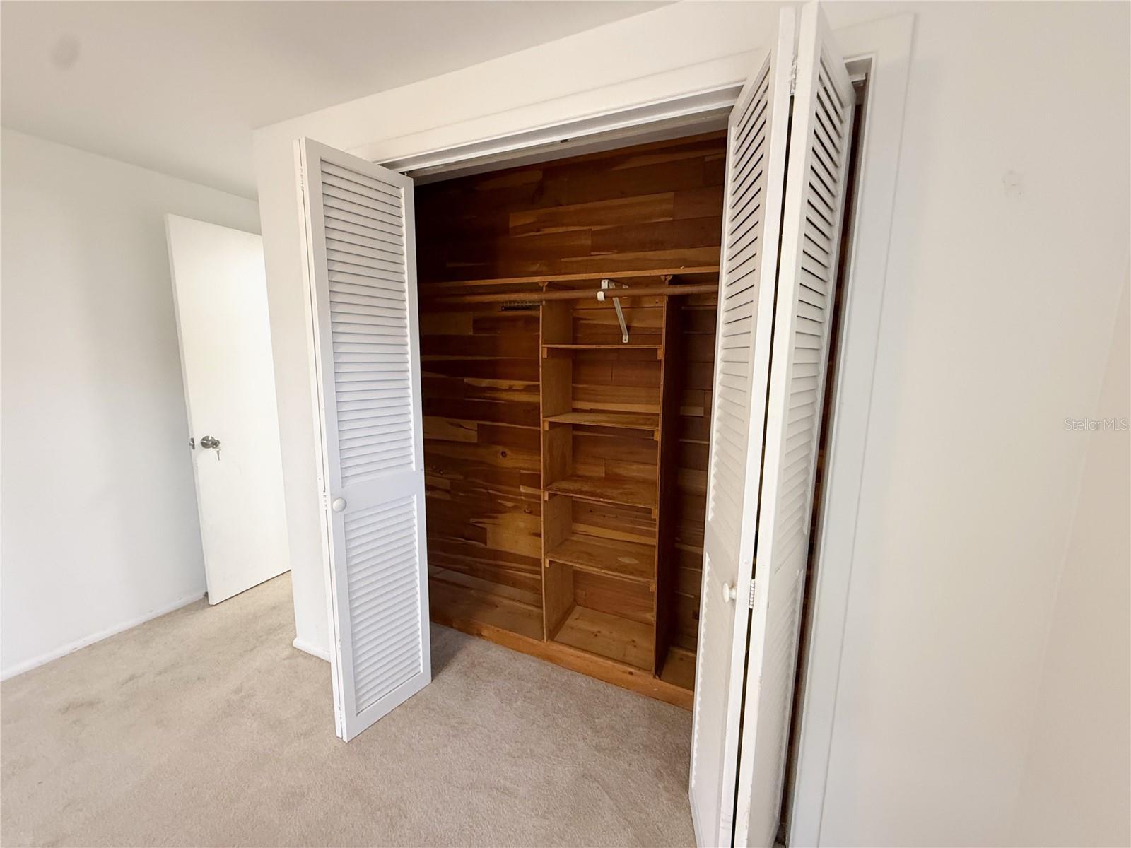 Image 15 of 22 For 5027 Manor Drive