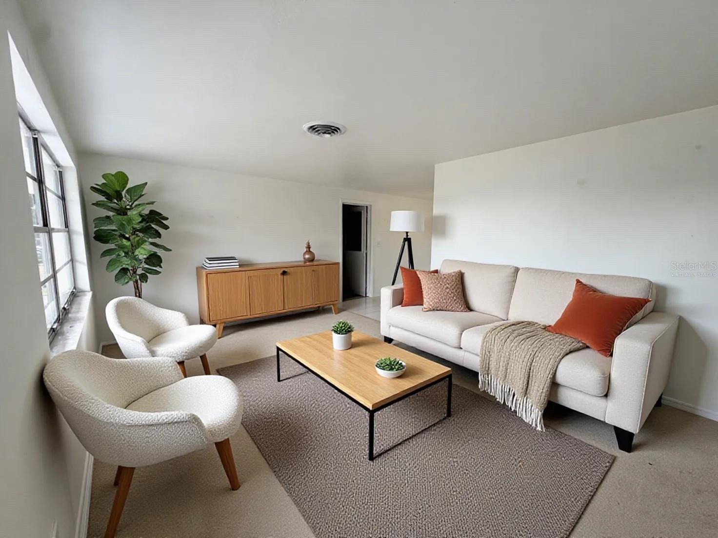 Image 7 of 22 For 5027 Manor Drive