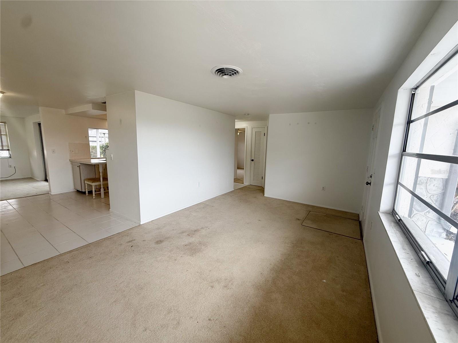 Image 8 of 22 For 5027 Manor Drive