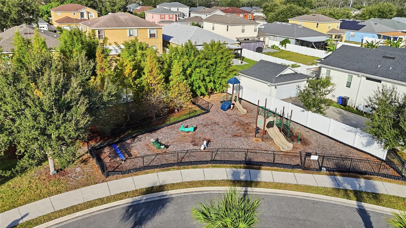 Image 35 of 37 For 11227 Moultrie Place