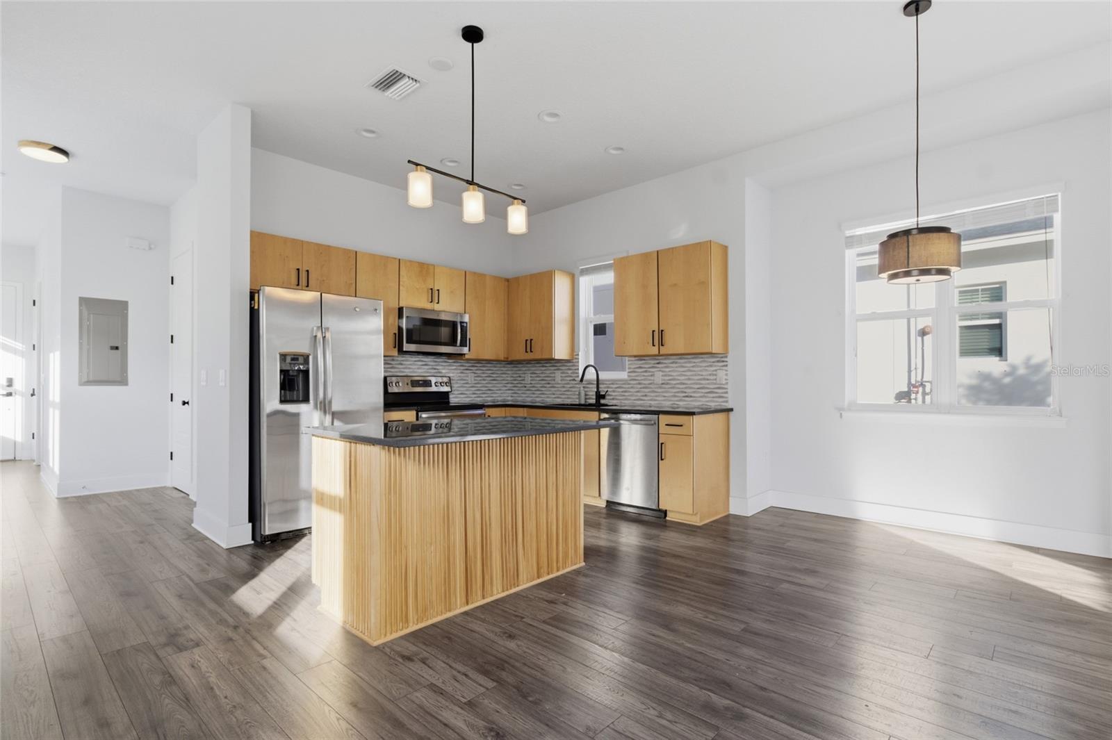 Image 8 of 37 For 11227 Moultrie Place