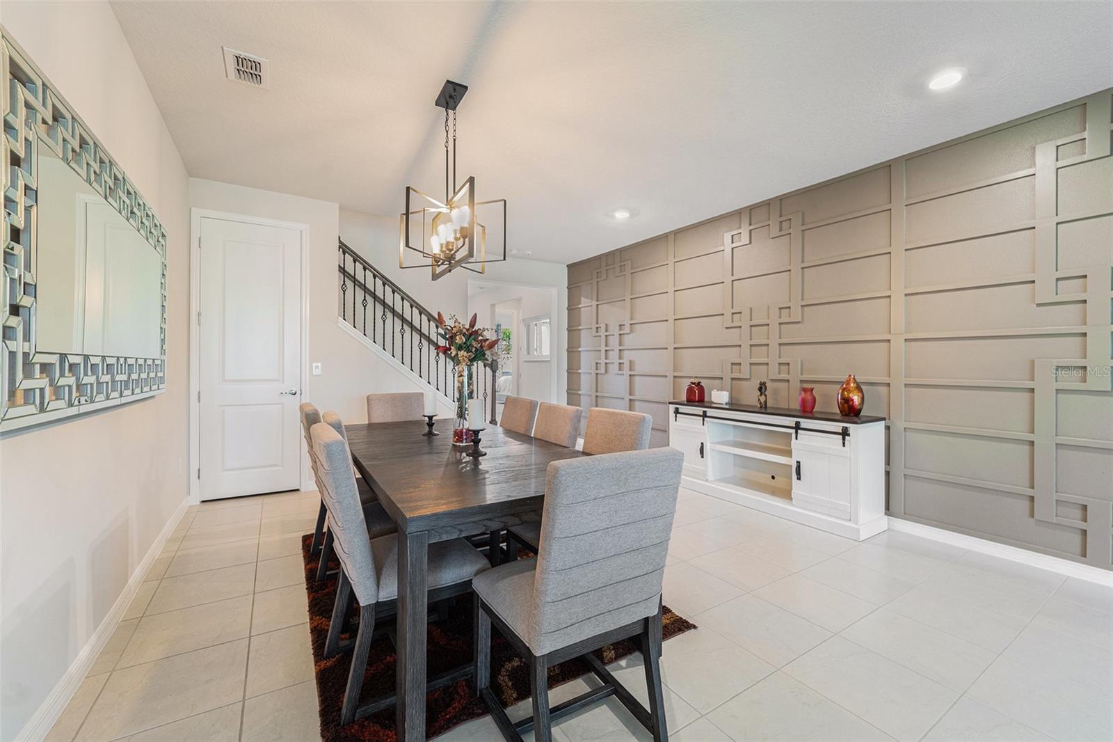 Image 8 of 22 For 19206 Briarbrook Drive